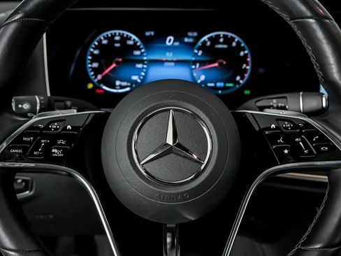 Used 2022 Mercedes-Benz E 450 4MATIC All-Terrain Wagon image 28