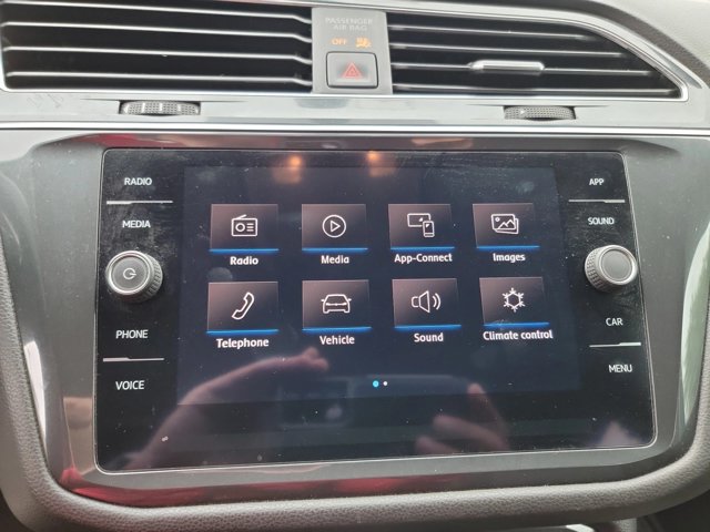Used 2019 Volkswagen Tiguan S FWD image 13