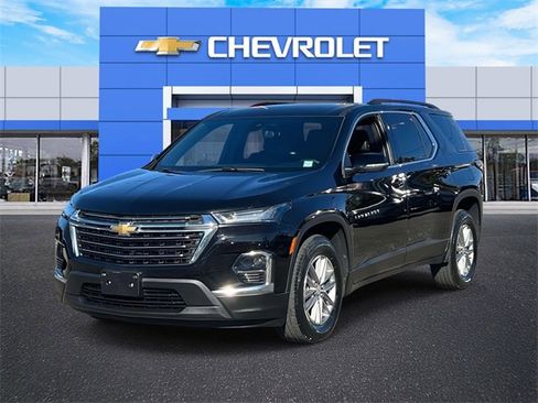 Certified 2023 Chevrolet Traverse LT image 4