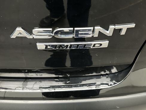 Used 2023 Subaru Ascent Limited w/ Technology Package AWD/4WD image 12