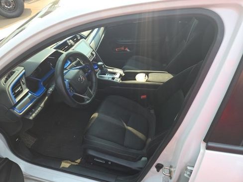 Used 2019 Honda Civic EX image 11