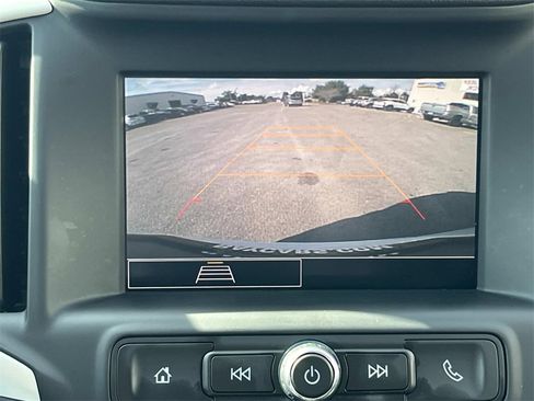 Used 2023 GMC Terrain SLE w/ Driver Convenience Package image 25