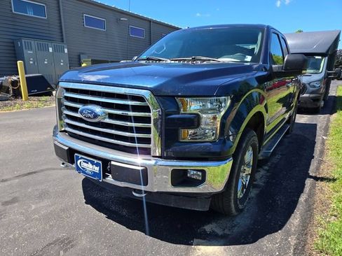 Used 2017 Ford F150 XLT w/ Equipment Group 301A Mid AWD/4WD image 4