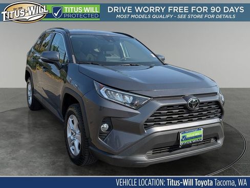Used 2021 Toyota RAV4 XLE AWD/4WD image 1