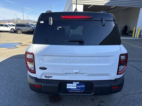 Used 2025 Ford Bronco Sport Outer Banks w/ Outer Banks Tech Package+ image 6