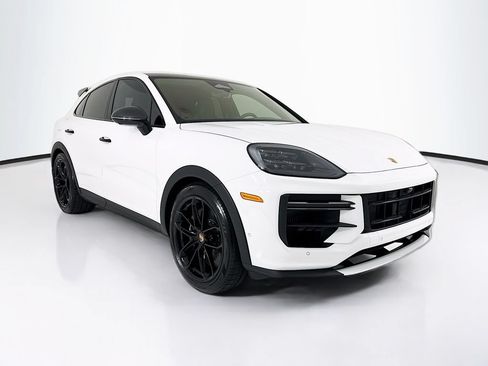 Certified 2026 Porsche Cayenne Turbo GT AWD/4WD image 7