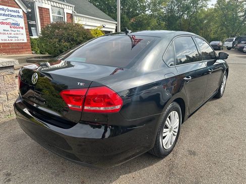 Used 2015 Volkswagen Passat 1.8T S w/ Technology Package image 8