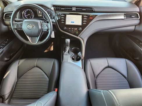 Used 2019 Toyota Camry SE image 26