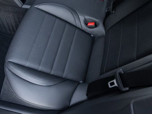 New 2026 Porsche Panamera 4 image 34