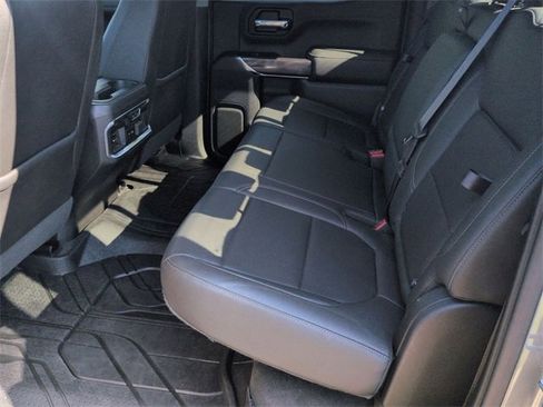 Used 2019 Chevrolet Silverado 1500 LTZ image 23