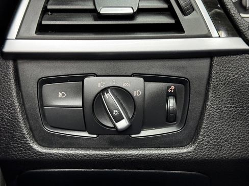 Used 2018 BMW 430i Convertible image 40