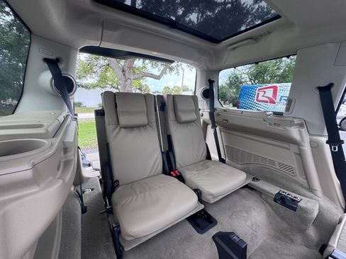 Used 2010 Land Rover LR4 HSE LUX AWD/4WD image 75