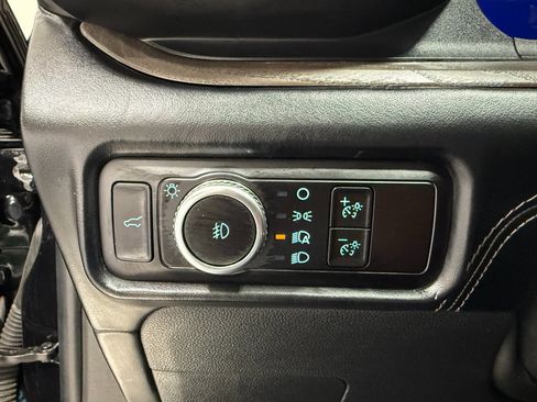 Used 2023 Ford Explorer Platinum w/ Technology Package image 23