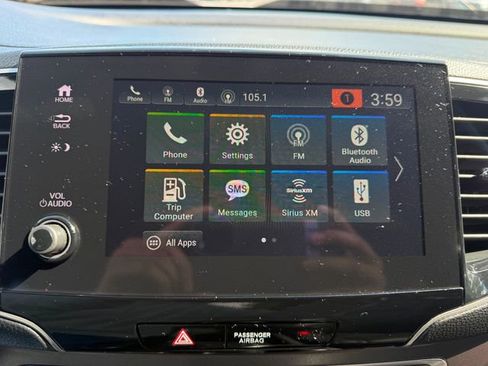 Used 2023 Honda Passport EX-L image 10
