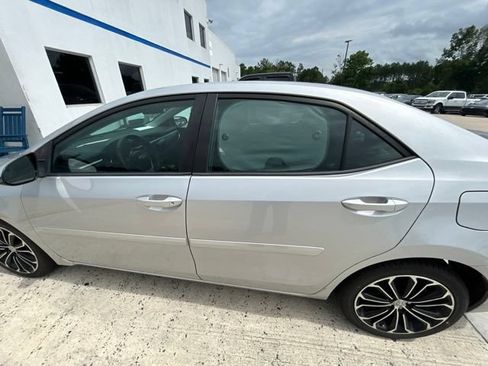 Used 2014 Toyota Corolla S FWD image 50