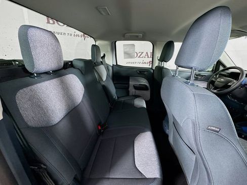 New 2026 Ford Maverick XLT image 31