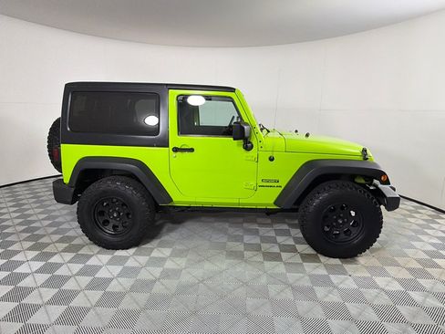 Used 2013 Jeep Wrangler Sport AWD/4WD image 4