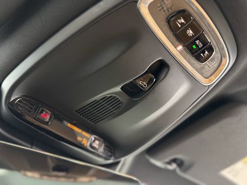 Used 2020 Volvo S60 T6 Inscription image 28