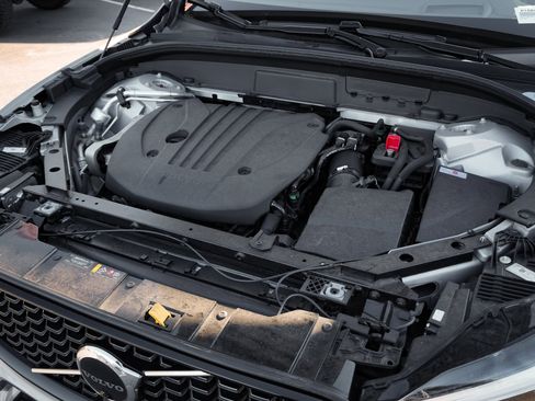 Used 2023 Volvo XC60 B5 Ultimate image 35