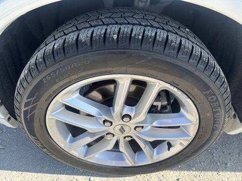 Used 2023 Dodge Durango GT image 31