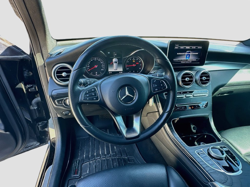 Used 2018 Mercedes-Benz GLC 300 4MATIC image 11