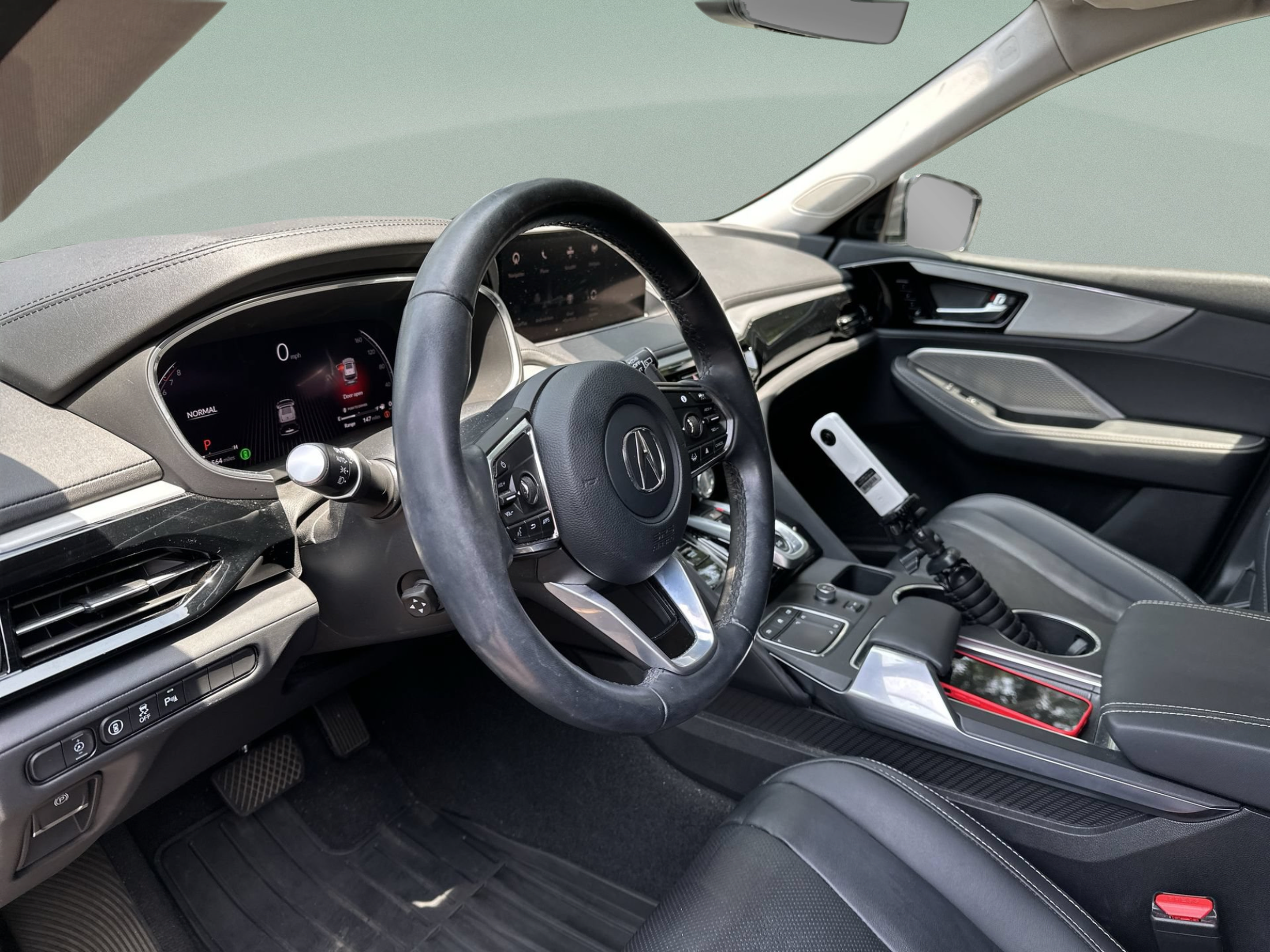 Used 2023 Acura MDX w/ Technology Package FWD image 23