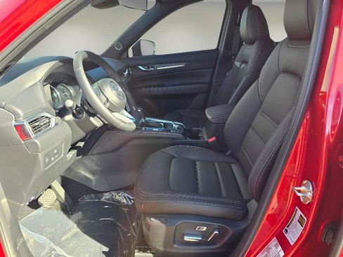 Used 2025 MAZDA CX-5 Signature image 12