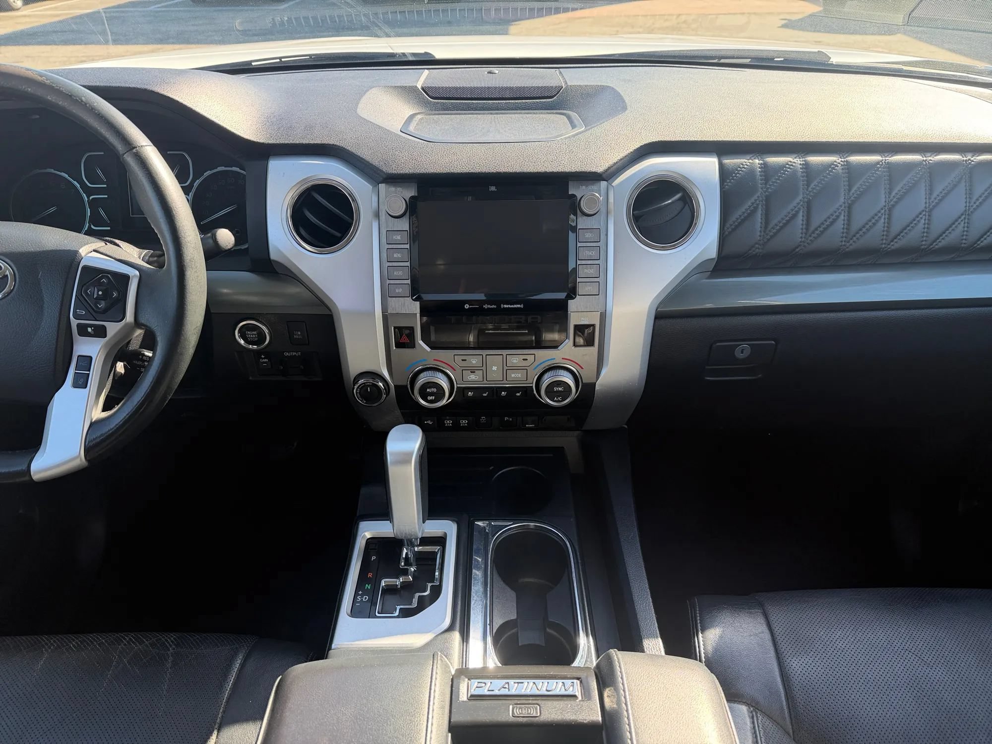Used 2020 Toyota Tundra Platinum AWD/4WD image 16