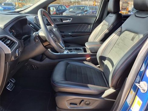Used 2022 Ford Edge ST-Line image 6