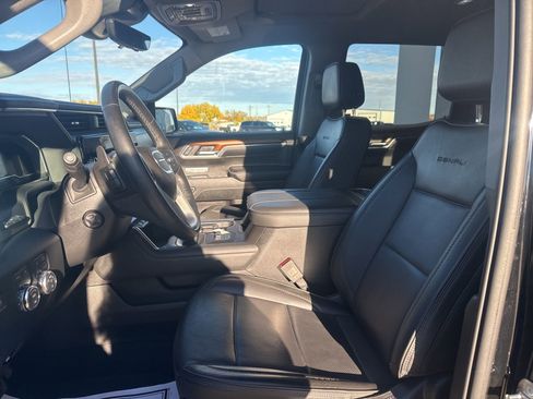 Used 2023 GMC Sierra 1500 Denali w/ Denali Reserve Package image 11