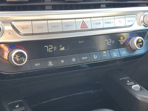 Used 2022 Kia Telluride S image 31