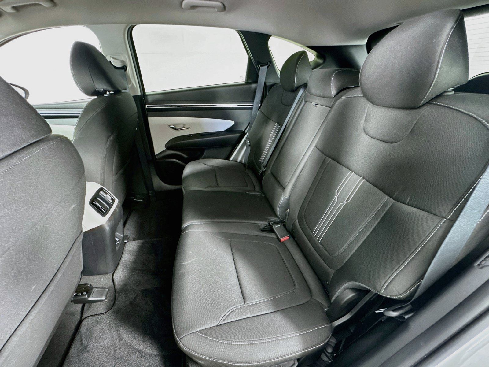 Used 2023 Hyundai Tucson SEL FWD image 23