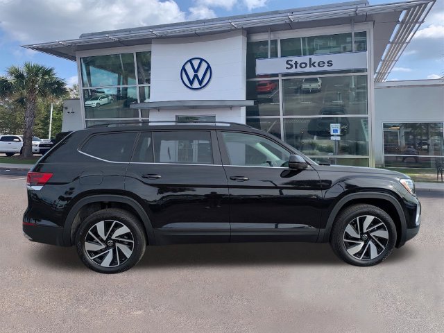 New 2026 Volkswagen Atlas SE FWD image 3
