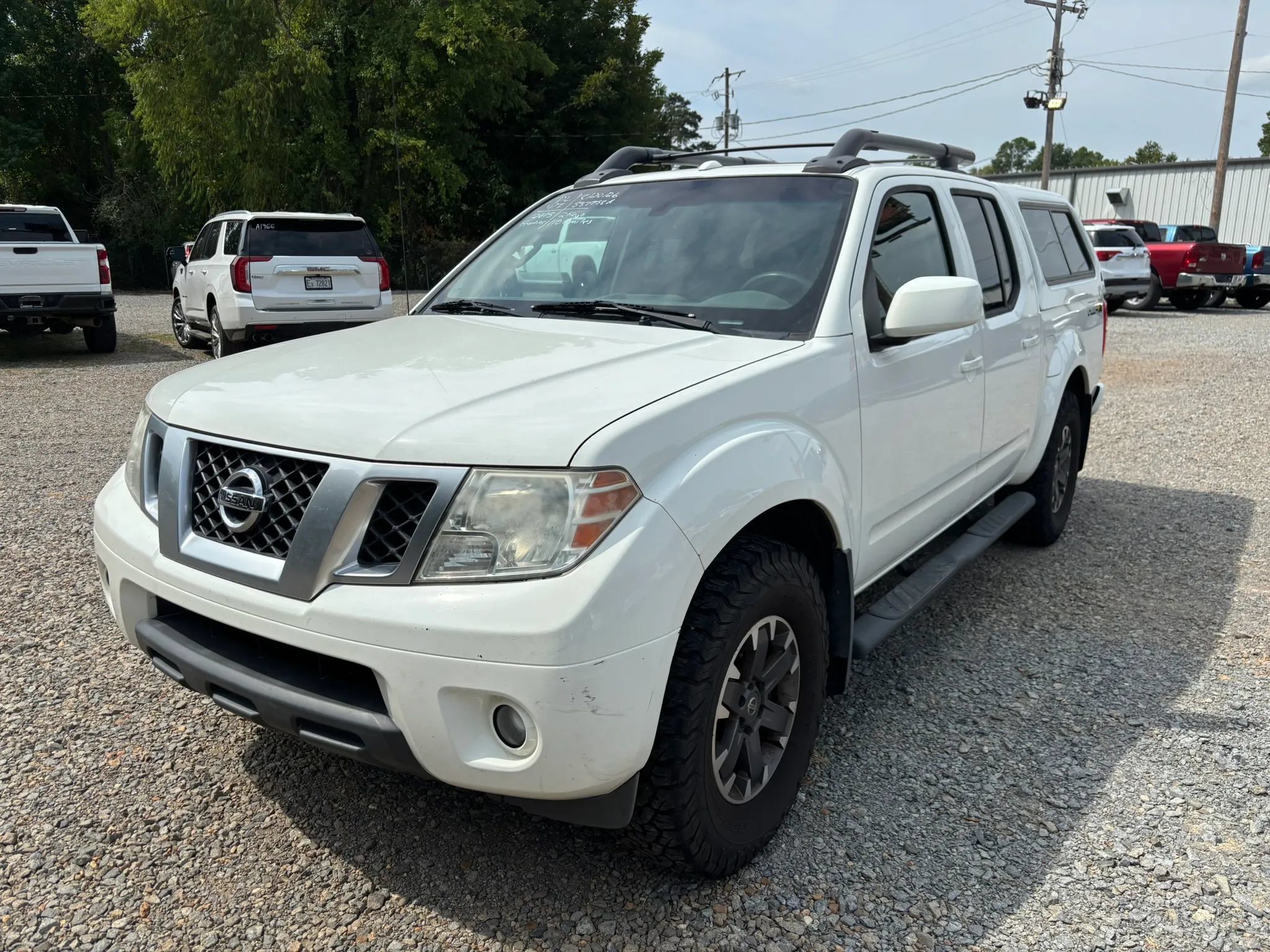 Used 2015 Nissan Frontier PRO-4X w/ Pro-4x Luxury Package AWD/4WD image 8