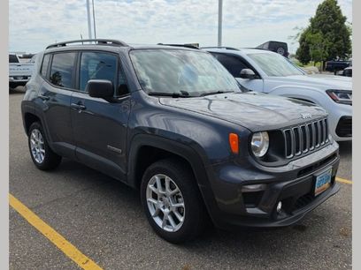 Used 2023 Jeep Renegade Latitude w/ Premium Group