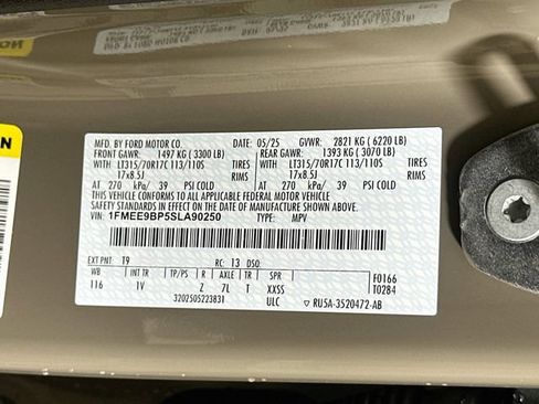 Used 2025 Ford Bronco Badlands w/ Sasquatch Package AWD/4WD image 38