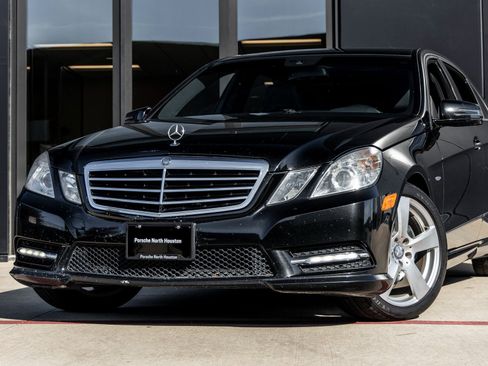 Used 2012 Mercedes-Benz E 350 Sedan image 3