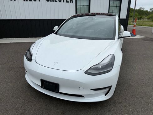 Used 2021 Tesla Model 3 Standard Range Plus RWD image 2