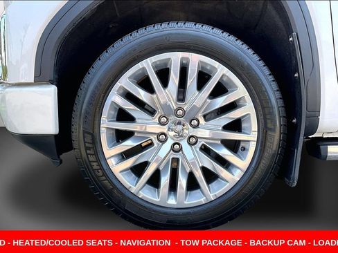 Used 2019 GMC Sierra 1500 Denali w/ Denali Ultimate Package AWD/4WD image 33