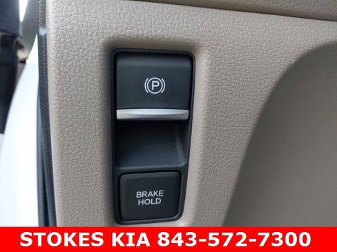 Used 2023 Honda Odyssey EX-L image 19