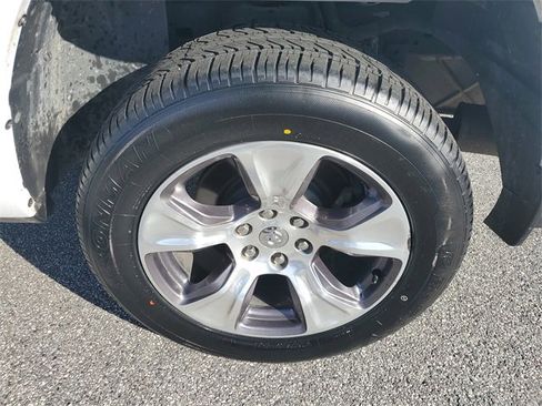 Used 2024 RAM 1500 Laramie image 7