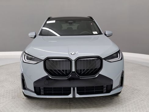 Used 2026 BMW X3 xDrive30 w/ M Sport Package AWD/4WD image 2