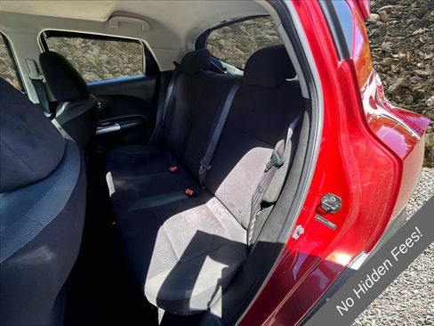 Used 2011 Nissan Juke SV AWD/4WD image 19