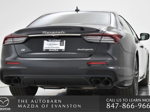 Used 2022 Maserati Quattroporte Modena Q4 image 29