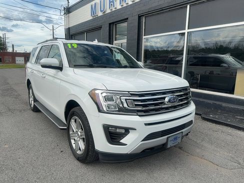 Used 2019 Ford Expedition XLT w/ Equipment Group 202A AWD/4WD image 1