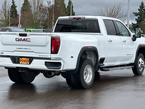 Used 2020 GMC Sierra 3500 Denali w/ Denali Ultimate Package image 4