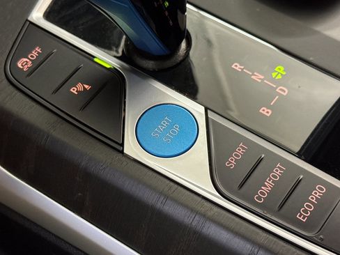 Used 2023 BMW i4 eDrive35 w/ Premium Package RWD image 33