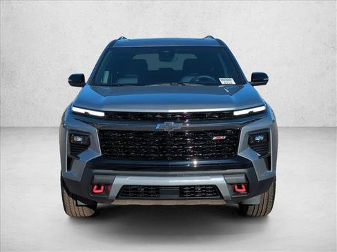 New 2026 Chevrolet Traverse Z71 w/ Driver Confidence Package image 6