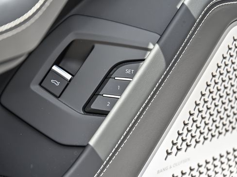 Used 2023 Lamborghini Urus S AWD/4WD image 17