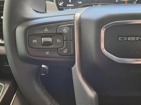 Used 2023 GMC Sierra 1500 Denali image 22